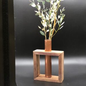 vase en bois et cuivre bjet de decoration pour la maison tendance minimaliste fait main creation artisanale made in france