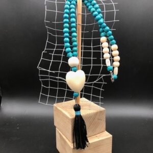 sautoir en perle de bois style boho bleu creation artisanale fait main made in france